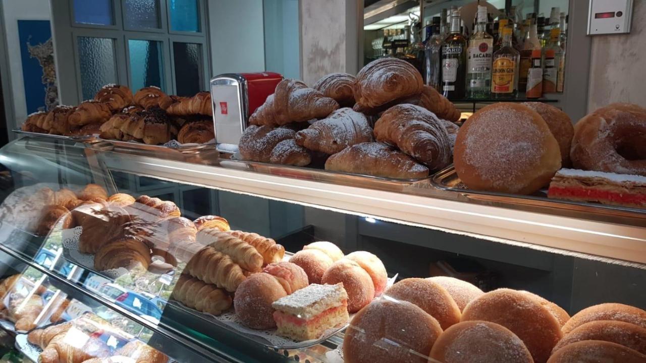 B&B Del Porto 布沙滨海 外观 照片